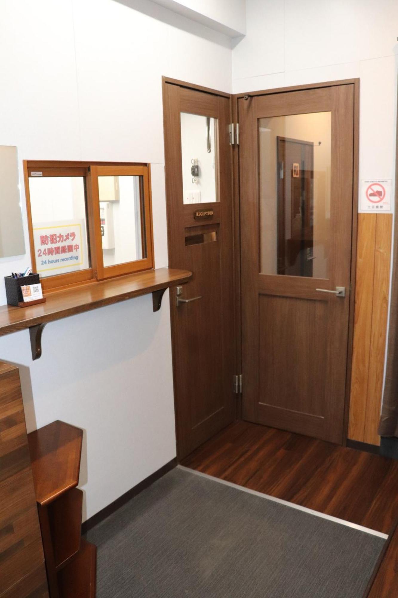 Jam Hostel Hakata Station Front Semi-Private Room With Shared Bathroom - Vacation Stay 61445 Fukuoka  Exteriör bild