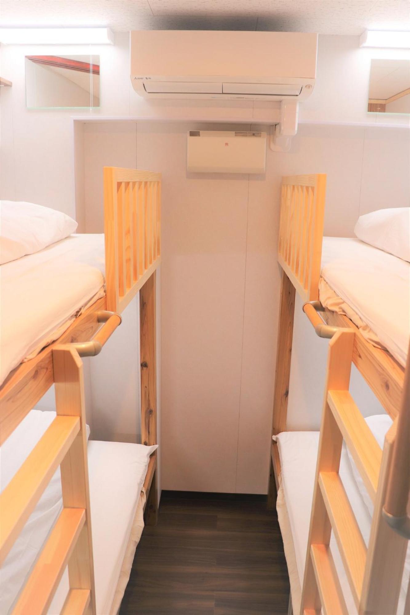 Jam Hostel Hakata Station Front Semi-Private Room With Shared Bathroom - Vacation Stay 61445 Fukuoka  Exteriör bild